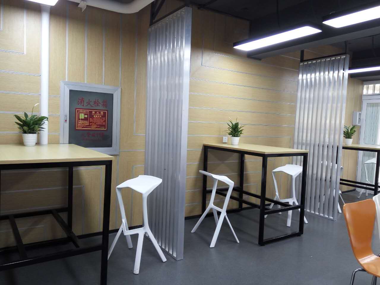 书架