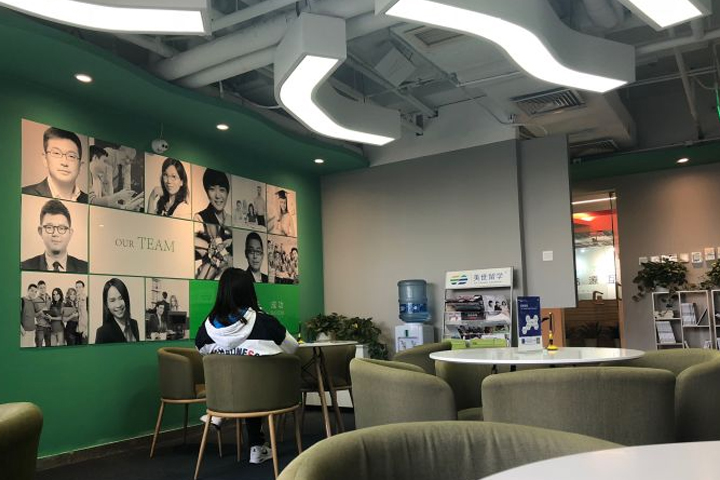 书架